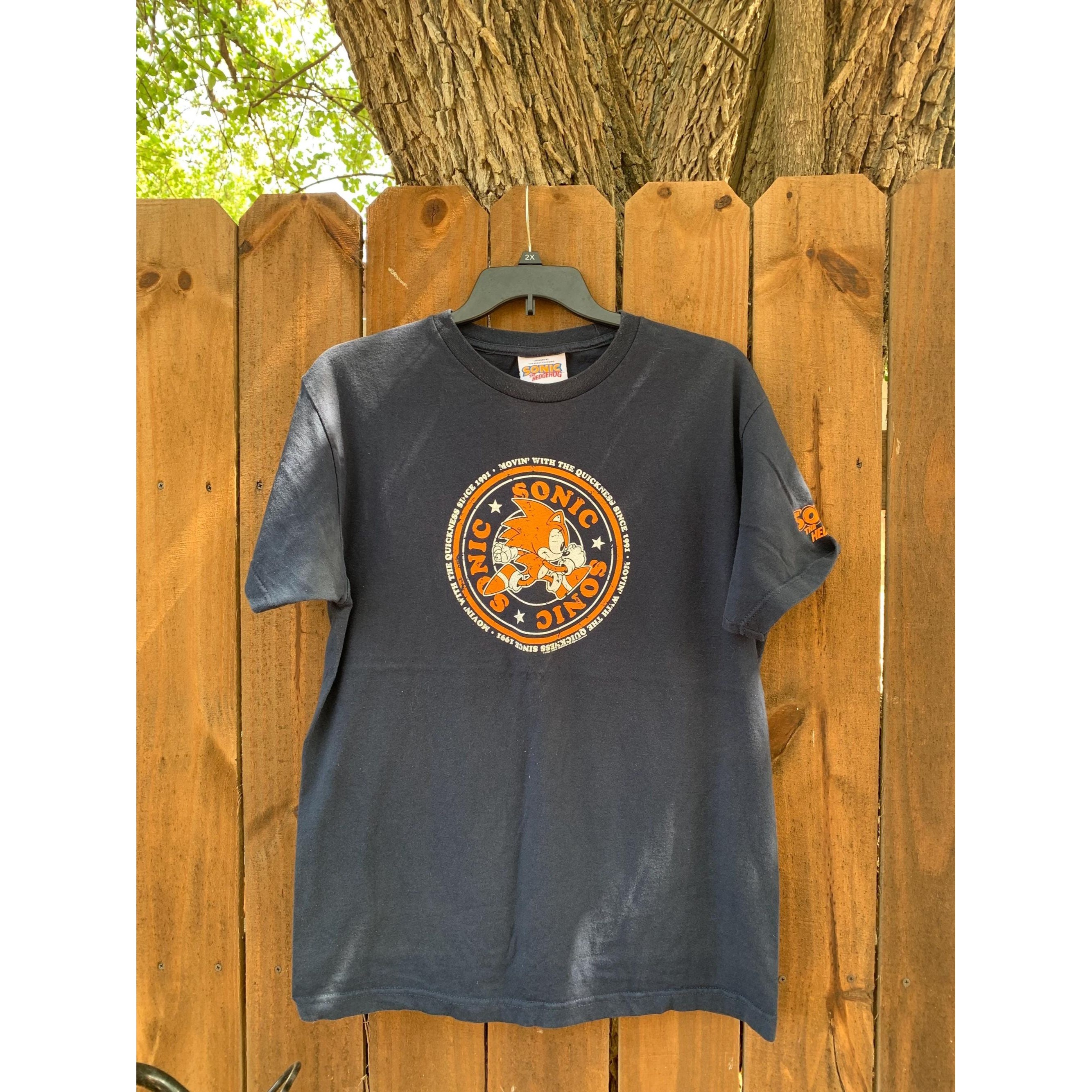 Vintage 2004 Sonic The Hedgehog Tee Size L By Sega Corporation And Sonic Team